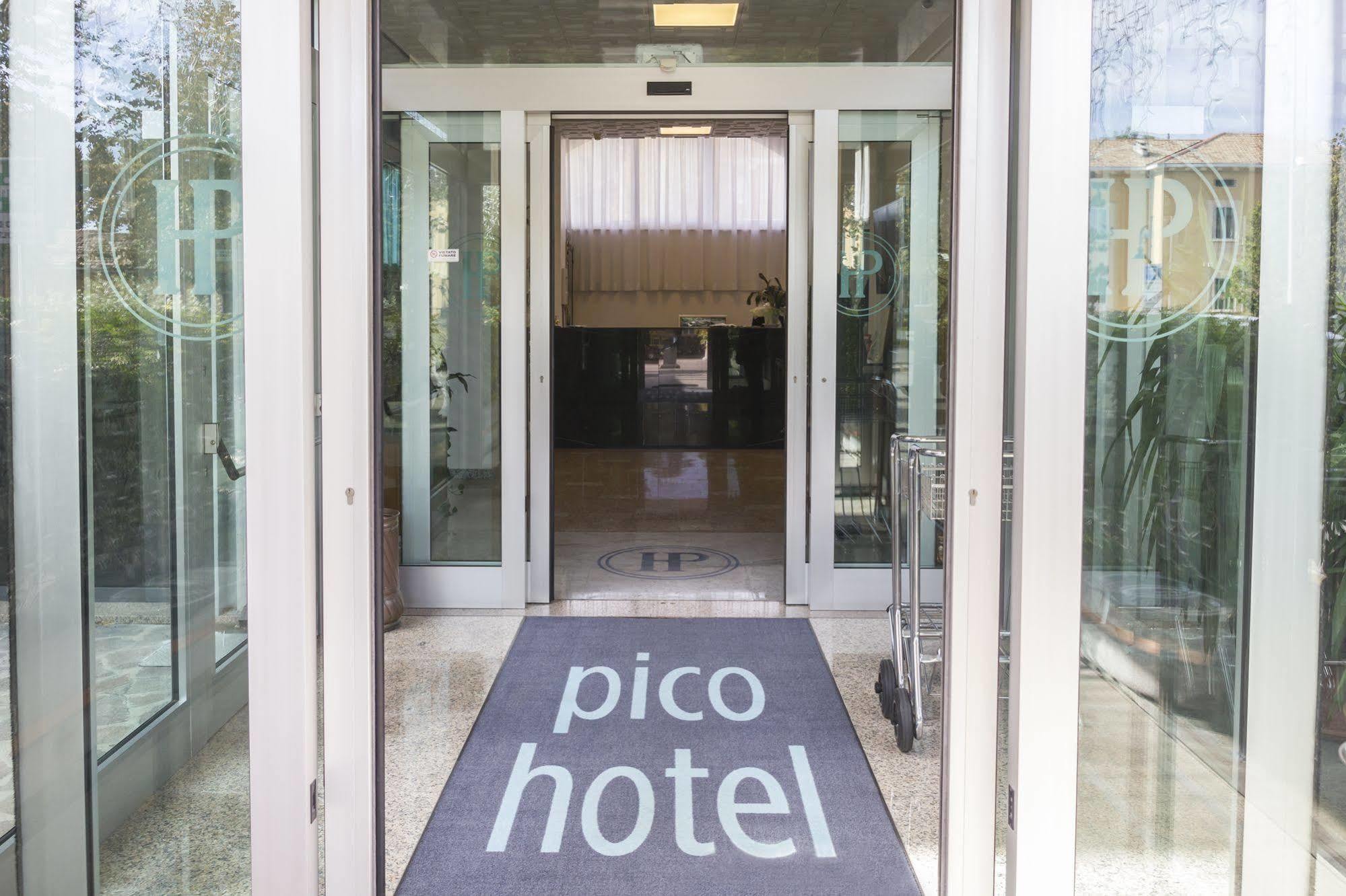 Hotel Pico Mirandola Exterior photo